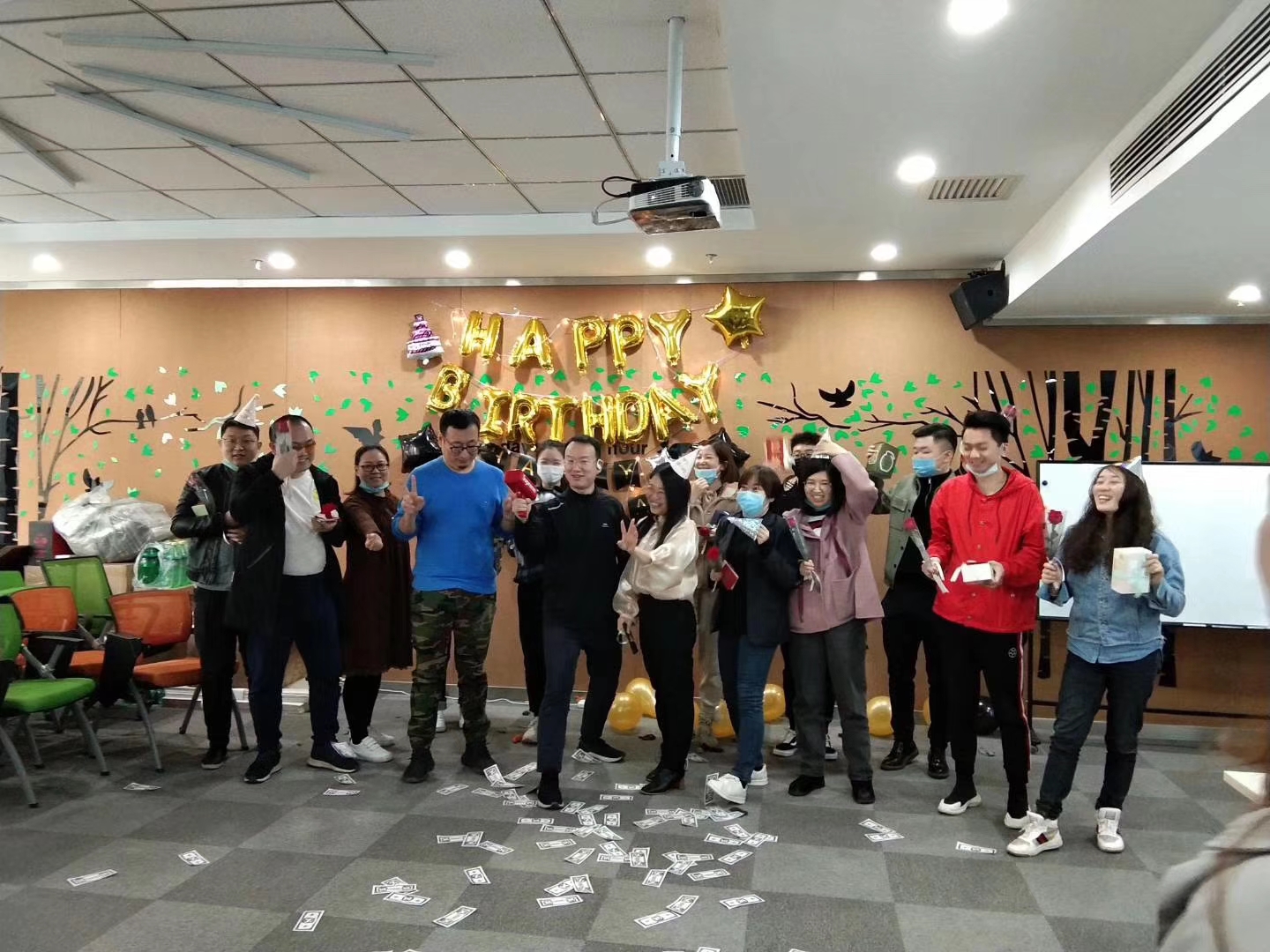 睿信员工生日会